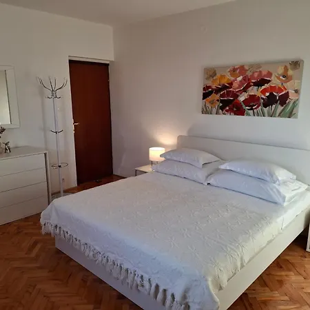 With Swimming Pool Poljica, Zadar - 13838 Apartmán Vrsi